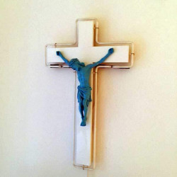 Strefan-Strumbel_Kreuz_2015_75x47cm_skulptur_leuchtobjekt_Ministry-of-Walls-Streetart-Gallery_Strefan Strumbel Kreuz - 2015 - 75x47cm - skulptur - leuchtobjekt - Ministry of Walls - Streetart Gallery The urban art broker shop Neokreuz